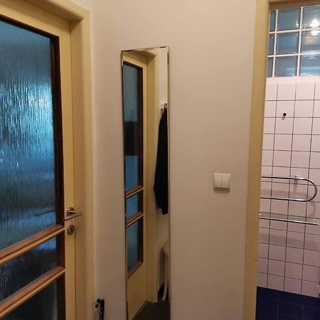 Cozy Studio In The City Centre Near Train Station Братислава Экстерьер фото