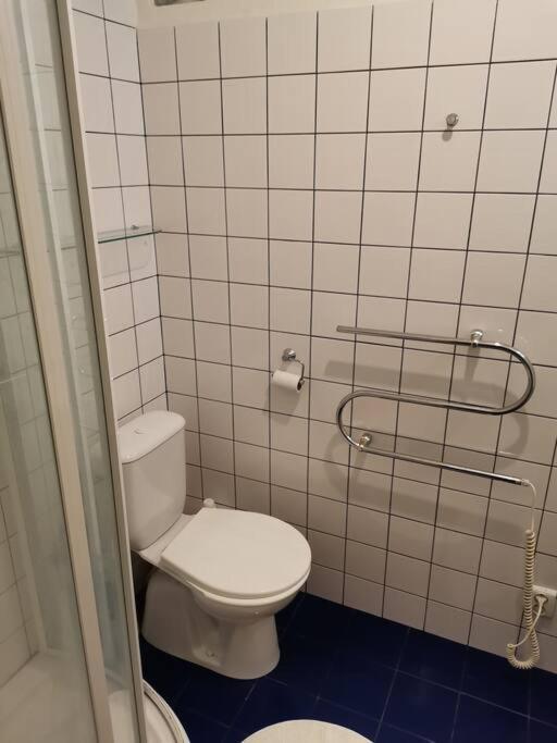 Cozy Studio In The City Centre Near Train Station Братислава Экстерьер фото